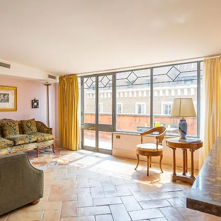 Apartamento Via Del Corso Charm & View In The Heart Of *