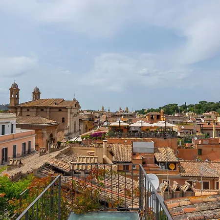 Via Del Corso Charm & View In The Heart Of Roma
