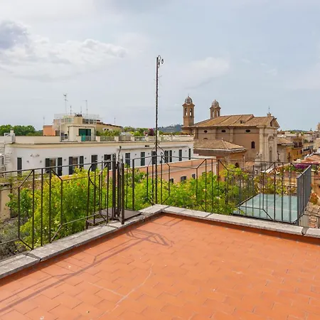 Apartamento Via Del Corso Charm & View In The Heart Of Roma