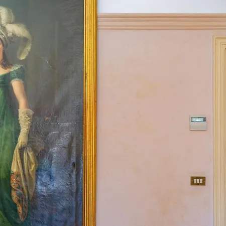 Easytopstay - Charme And View In The Heart Of Rom